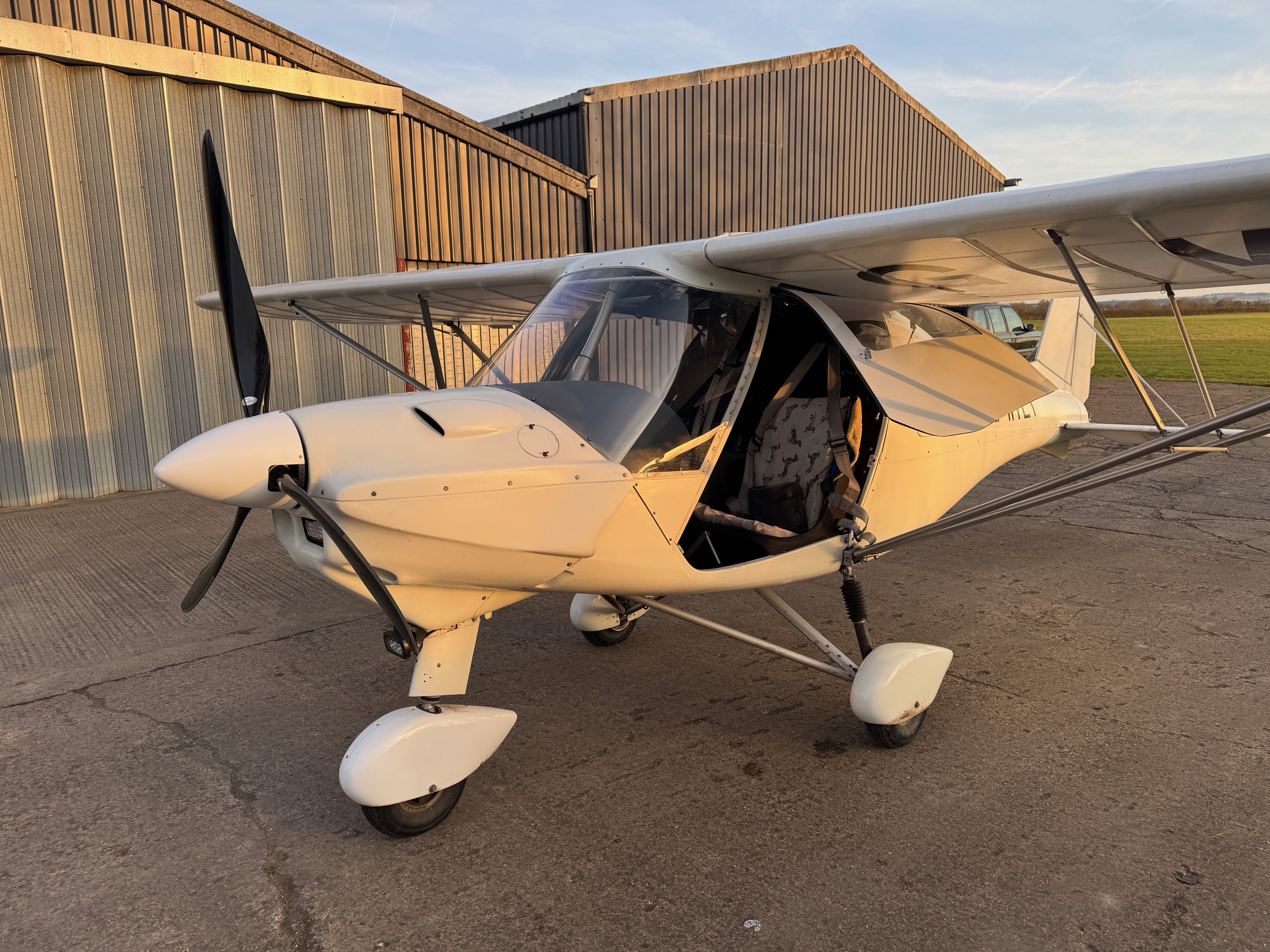 Ikarus C42 on the ground at V1 Flight